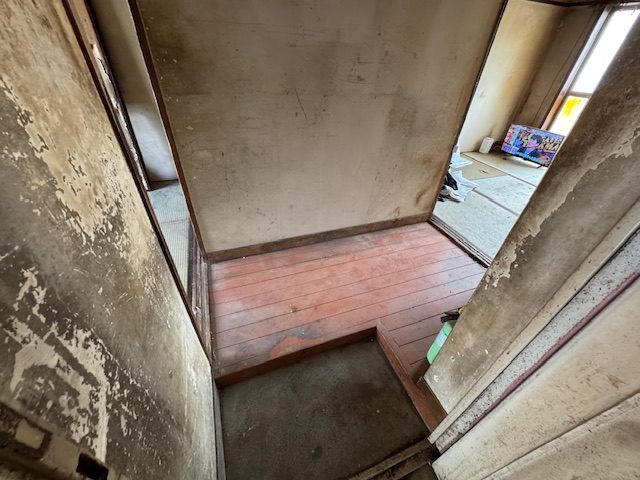 神奈川県横浜市保土ヶ谷区 綺麗にゴミが回収された玄関